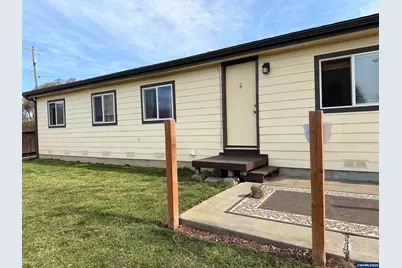 305 N Broad St, Weston, OR 97886 - Photo 24