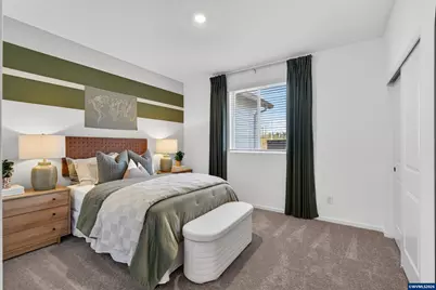 1065 Clemson St, Woodburn, OR 97071 - Photo 8