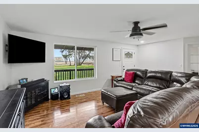 38979 Sodaville Waterloo Dr, Lebanon, OR 97355 - Photo 10