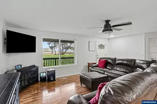 38979 Sodaville Waterloo Dr, Lebanon, OR 97355 - Photo 10