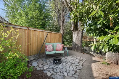 1757 Chemeketa St NE, Salem, OR 97301 - Photo 42