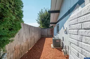 4637 Adobe St SE, Salem, OR 97317 - Photo 48