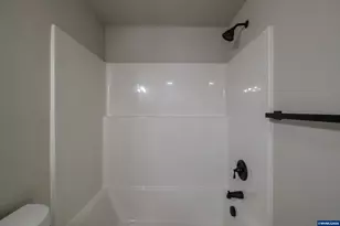 4637 Adobe St SE, Salem, OR 97317 - Photo 40