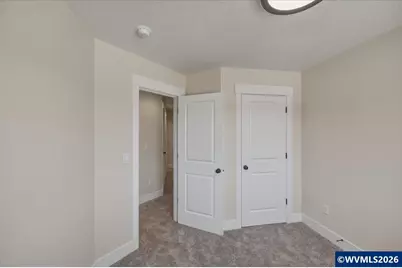 608 NE Kerns Dr, Dallas, OR 97338 - Photo 28