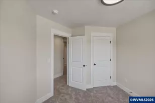 608 NE Kerns Dr, Dallas, OR 97338 - Photo 28