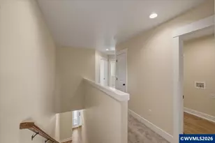 608 NE Kerns Dr, Dallas, OR 97338 - Photo 16