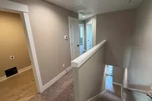 602 NE Kerns Dr, Dallas, OR 97338 - Photo 8