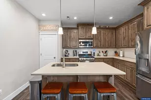 2958 SW Redmond Hill Rd, McMinnville, OR 97128 - Photo 10