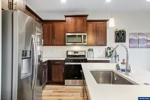 800 River Ave, Brownsville, OR 97327 - Photo 12