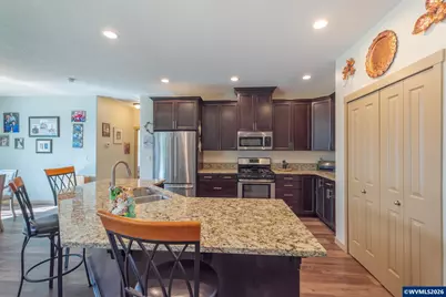 370 W Joy St, Lebanon, OR 97355 - Photo 8