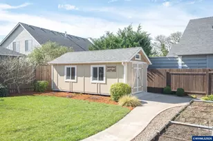 370 W Joy St, Lebanon, OR 97355 - Photo 28