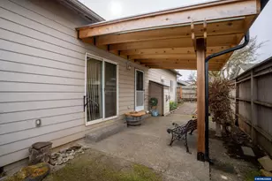 5703 Flairstone Dr SE, Salem, OR 97306 - Photo 8