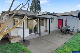 345 23rd St N, Salem, OR 97301 - Photo 36