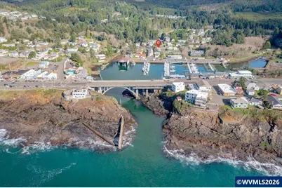 185 SE Bayview Av, Depoe Bay, OR 97341 - Photo 24