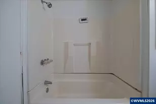 42069 Cut-Off Dr, Lebanon, OR 97355 - Photo 30