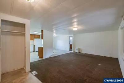 42069 Cut-Off Dr, Lebanon, OR 97355 - Photo 12