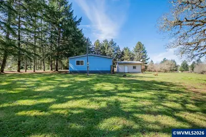 42069 Cut-Off Dr, Lebanon, OR 97355 - Photo 10
