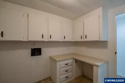 42069 Cut-Off Dr, Lebanon, OR 97355 - Photo 36