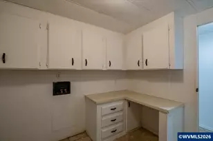 42069 Cut-Off Dr, Lebanon, OR 97355 - Photo 36