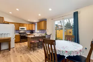 1869 Plateau St NE, Salem, OR 97305 - Photo 18