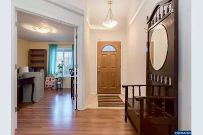 1869 Plateau St NE, Salem, OR 97305 - Photo 8