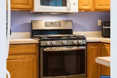 1869 Plateau St NE, Salem, OR 97305 - Photo 24