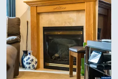 1869 Plateau St NE, Salem, OR 97305 - Photo 14