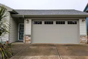 145 NE 71st St, Newport, OR 97365 - Photo 4