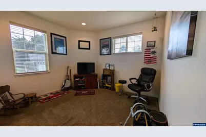 145 NE 71st St, Newport, OR 97365 - Photo 20