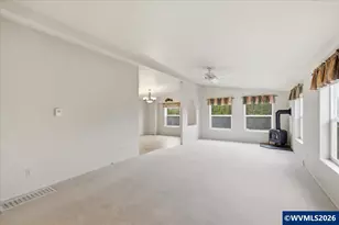 2120 Robins Ln SE, Salem, OR 97306 - Photo 10