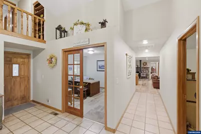 39692 Lacomb Dr, Lebanon, OR 97355 - Photo 16