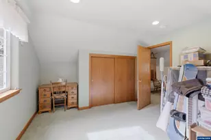 39692 Lacomb Dr, Lebanon, OR 97355 - Photo 12