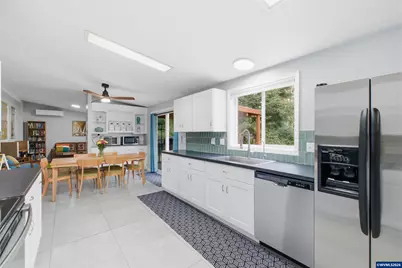 420 Rainwater Ln, Albany, OR 97321 - Photo 12