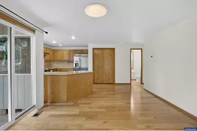 5585 SW Windflower Dr, Corvallis, OR 97333 - Photo 8