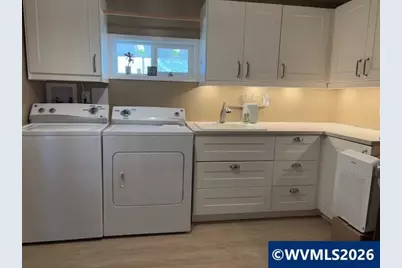 2130 Umpqua Rd, Woodburn, OR 97071 - Photo 10