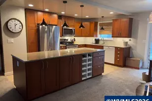 2130 Umpqua Rd, Woodburn, OR 97071 - Photo 4