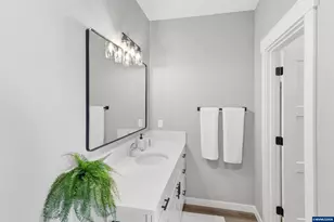 1949 NW Sunny (-1951) Ln, Albany, OR 97321 - Photo 6