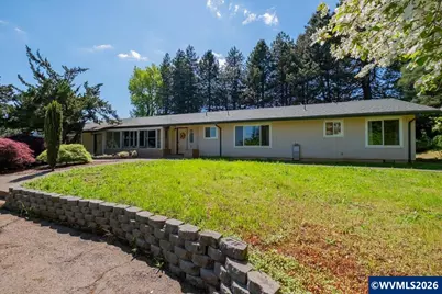 27800 Liberty Rd, Sweet Home, OR 97386 - Photo 2