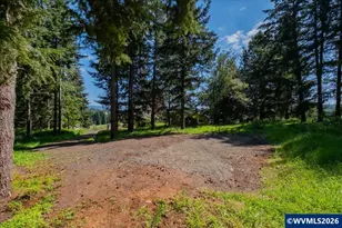 27800 Liberty Rd, Sweet Home, OR 97386 - Photo 48