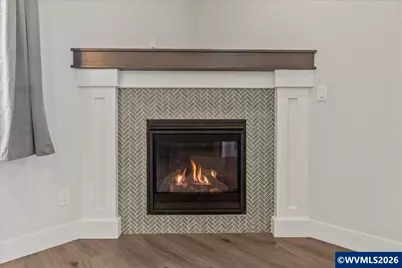 1156 S 11th St, Independence, OR 97351 - Photo 4