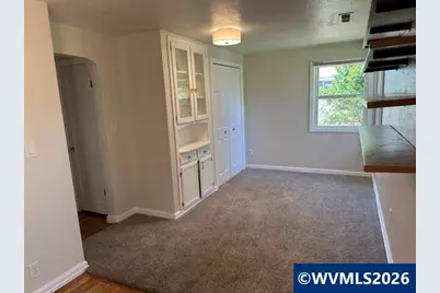 451 E St, Lebanon, OR 97355 - Photo 10