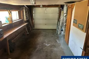 451 E St, Lebanon, OR 97355 - Photo 16
