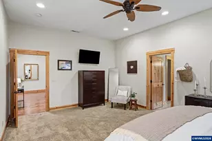 1970 Landaggard Dr NW, Salem, OR 97304 - Photo 30