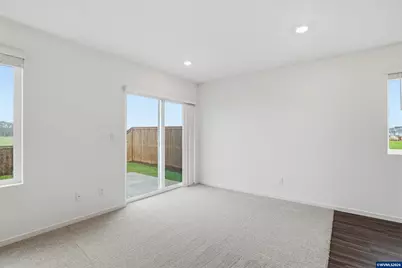 1380 Nolan St SE, Albany, OR 97322 - Photo 4