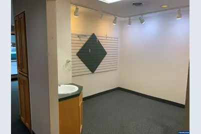 128 SW 3rd St, Corvallis, OR 97330 - Photo 6