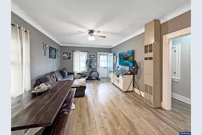 355 24th St SE, Salem, OR 97301 - Photo 4