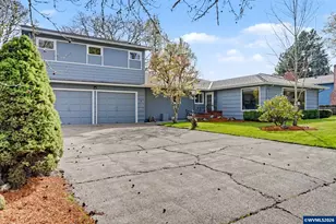 1726 Ewald Ave SE, Salem, OR 97302 - Photo 2
