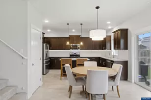 4465 Bounty Pl NE, Albany, OR 97322 - Photo 12