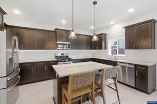 4465 Bounty Pl NE, Albany, OR 97322 - Photo 16