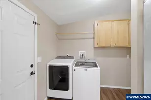 905 Mountain View Rd, Sweet Home, OR 97386 - Photo 24